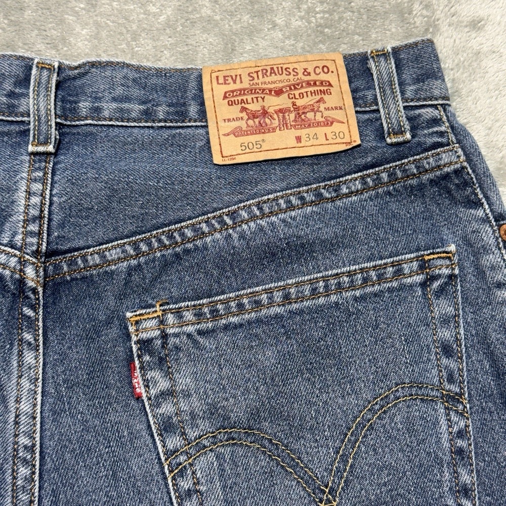 Levis Jeans Men 34x30 Blue Denim Pants Y2K 2000s Workwear 505 - Picture 5 of 11